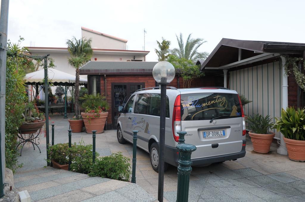Hotel Blumentag Paola Exterior photo