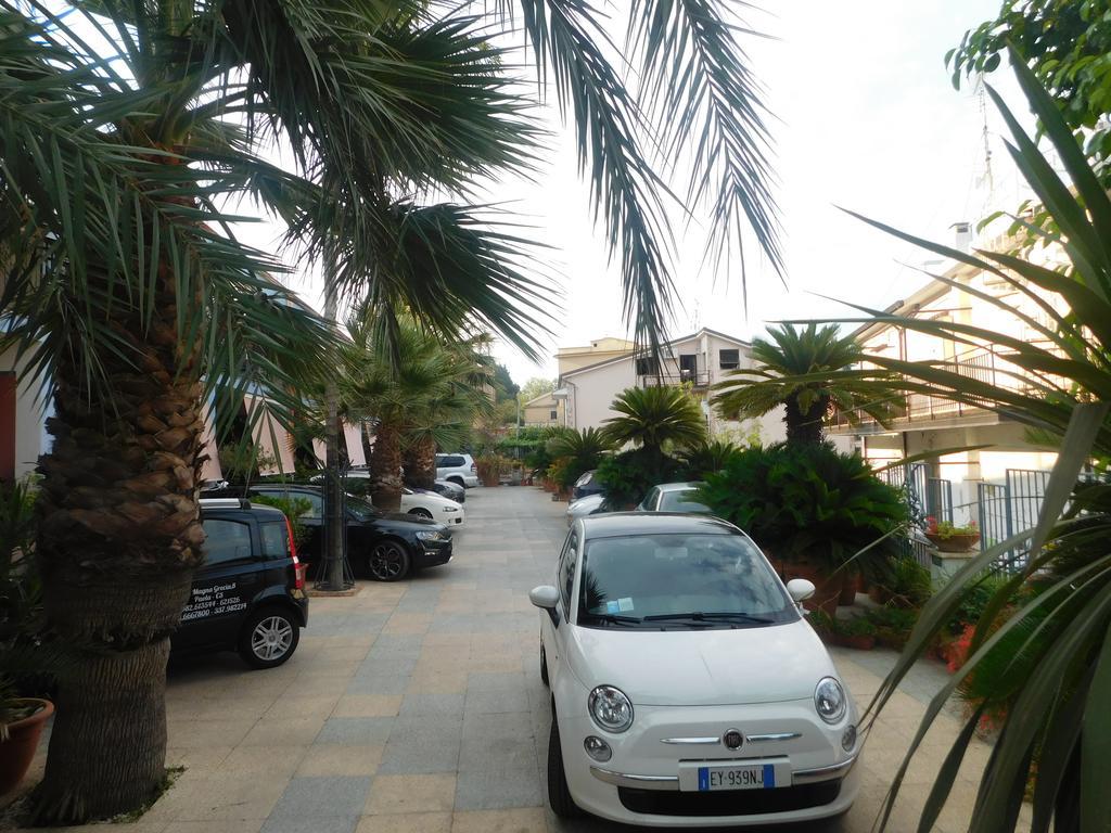 Hotel Blumentag Paola Exterior photo